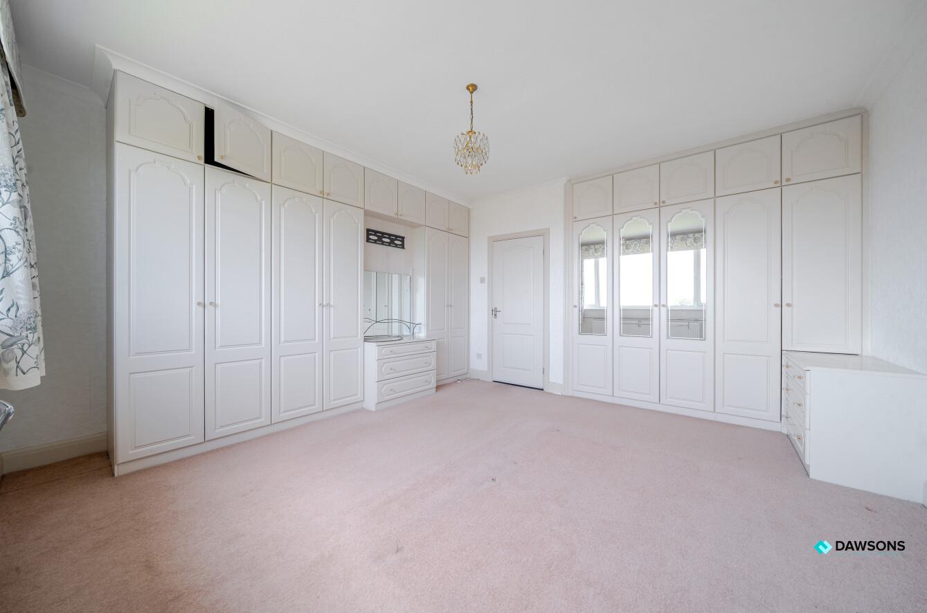 Huntington Close, West Cross, Swansea, SA3 5AL